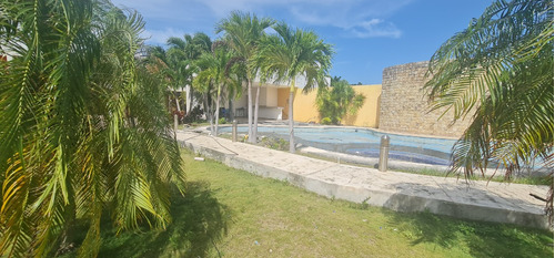 Terreno En Venta, Con 6 Casas Construidas, Solidaridad, Playa Del Carmen, Quintana Roo