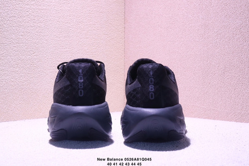 Tenis New Balance Fresh Foam X 1080 V13 Running Negro Y Blan