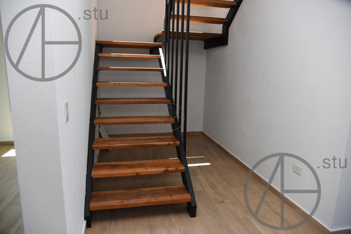 Casa En Venta De 5 Ambientes En Puertos