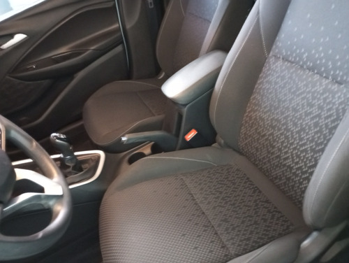 Chevrolet Onix plus 1.0 Ltz Turbo 4p