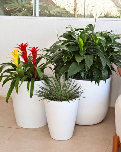 Kit 3 Vasos Planta Variados Polietileno Varanda Jardim Cd14 Cor Bege