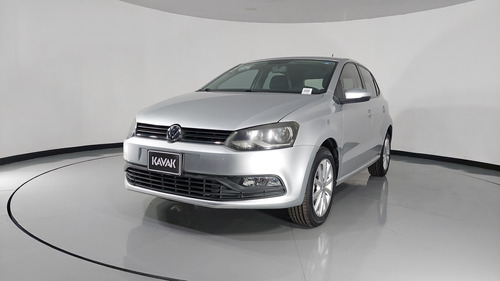 Volkswagen Polo 1.6 DESIGN & SOUND AUTO