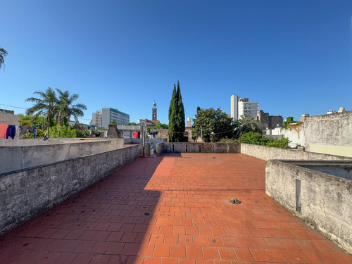Casa 3 Dormitorios, Cocina Separada, Enorme Jardin, Abasto