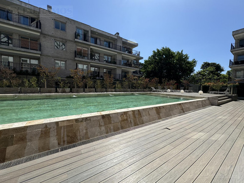 Departamento De 3 Ambientes En Venta En Cassa Isidro