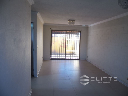 Casa En Arriendo De 4 Dormitorios 3 Baños En Talagante