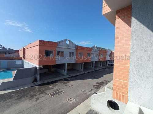 Imagen 5 de 15 de Townhouse En Venta, Monteserino San Diego. 23-14901 Rentahouse