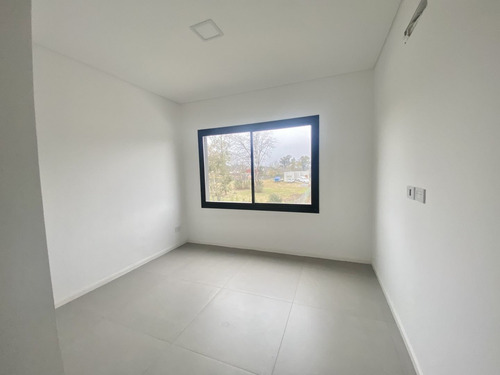 Imagen 13 de 18 de Casa En Venta En Santa Elena - Pilar Del Este