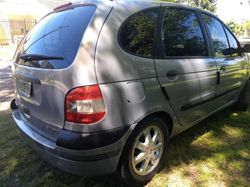 Renault Scénic 1.6 Authentique 2007