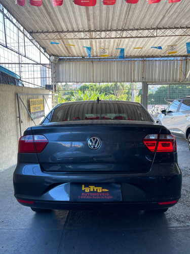 Imagem 8 de 8 de Volkswagen Voyage 1.0 Mi 8v Flex 4p Manual