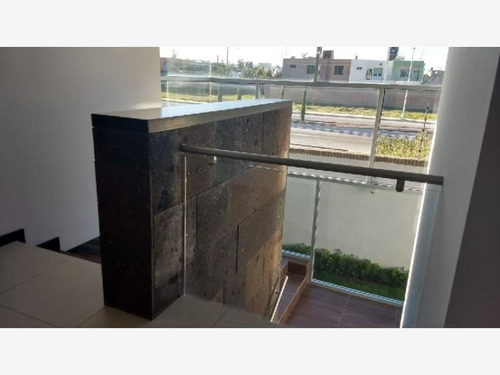 Imagen 9 de 12 de Casa Sola En Venta Fracc. Los Cedros Residencial