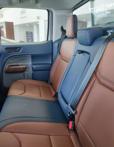 Ford Maverick Hibrida 2,5l C. Doble 4x2 Lariat At 0km
