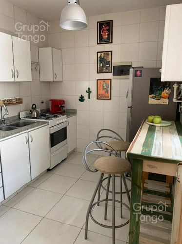 Venta Ph 2 Ambientes En Villa Crespo Con Patio Apto Crédito