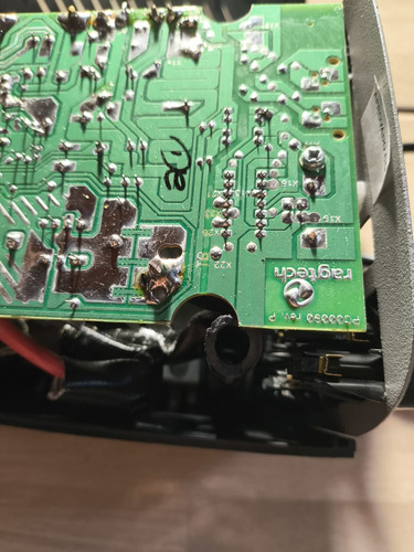 Nobreak Senoidal Puro Ragtech 1200va Até 840 Watts Detalhe