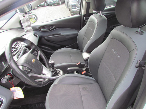 Chevrolet Onix 1.4 Lt Mt