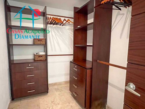 Cad Vidamar Residencial C1 D 101. Terraza Con Jacuzzi Y Salida Al Jardín