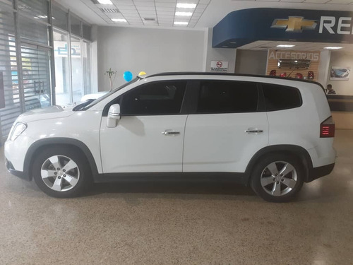 Imagen 2 de 11 de Chevrolet Orlando