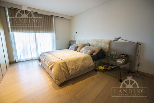 Departamento Con Increíbles Vistas Al Río En Piso 15 En Alquiler
