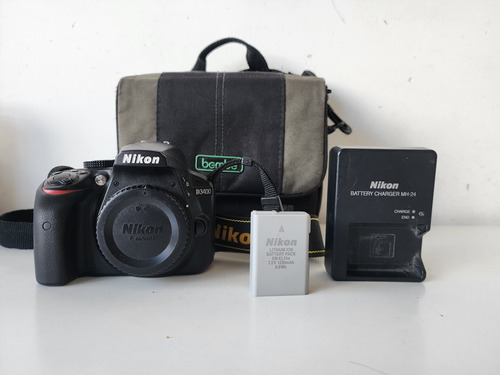 Cámara Nikon D3400 Solo Body + Bolso, Cargador Y Bateria