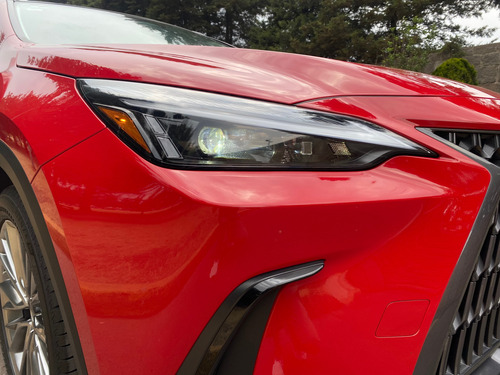 Seminueva!! Nx350 Hibrida 20km/l. Awd Rojo