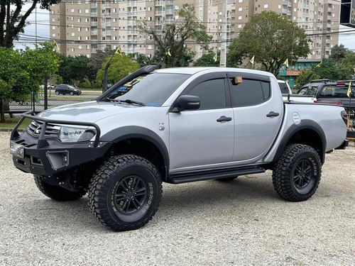 Mitsubishi L200 L-200 Triton 4x4 Hpe 3.2 Cd Automatico