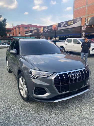 Audi Q3 1.4 TFSI AMBITION TP 1400CC T  CT TC R18
