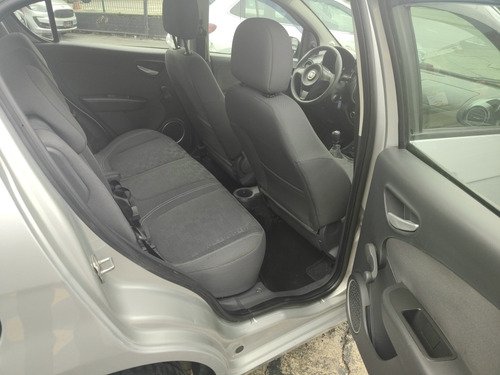 Fiat Palio 1.4 Attractive Flex 5p