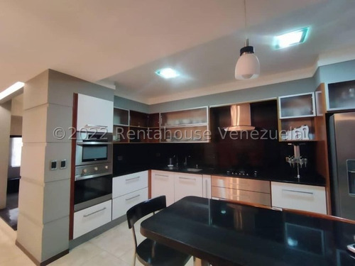 Imagen 2 de 21 de Freddy Camacaro Rentahouse, Towhouse En Alquiler Trigal Norte. 23-1800