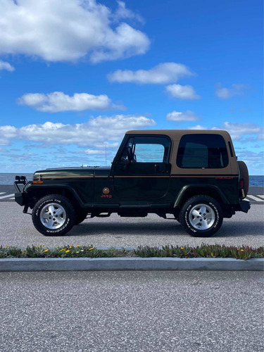 Imagen 6 de 25 de Jeep Wrangler Sahara