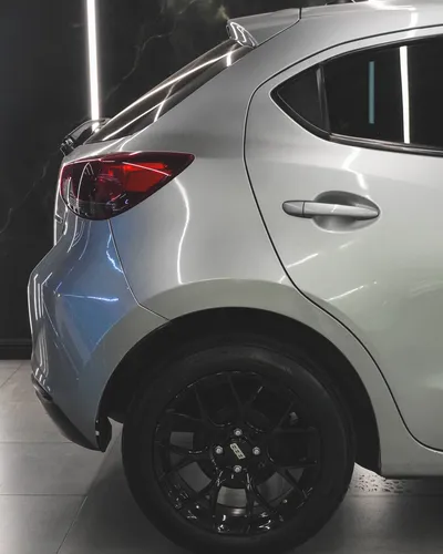 Mazda 2 Prime Hatchback 2021