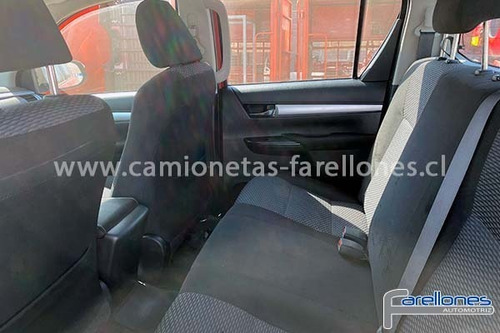 Toyota Hilux 2.8 4x4 Dsl 2018 Krrd58