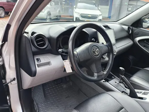 Toyota Rav4 Automatica 4x4 Modelo 2006