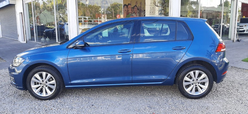 Imagen 3 de 14 de Volkswagen Golf 1.6 Trendline 2018