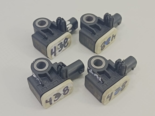 Sensor Impacto Trasero Vw Touareg 3.0 Tdi 11-15 C/u (Usado)