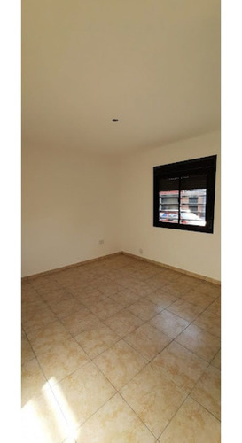 Imagen 8 de 16 de Gvprop Vende Departamentos De 1 Y 2 Dor. En Complejo Cerrado Amado Nervo, Bº San Martin - Cba.