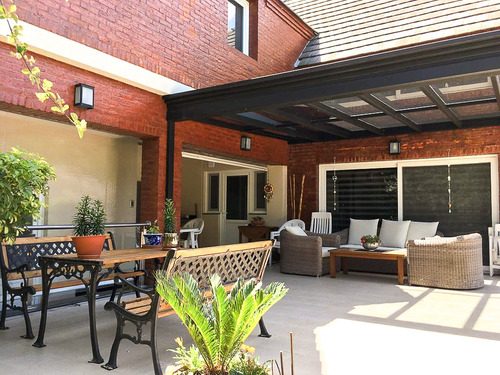 Imagen 8 de 11 de Venta De Imponente Casa, Saint Thomas Norte, Canning.