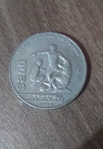 Imagen 1 de 1 de Moneda De 200 Copa Mundial De Fútbol 1986 Exelentes Condicio