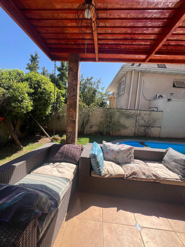 Maravillosa Casa , Seguridad , Excelente Ubicación .