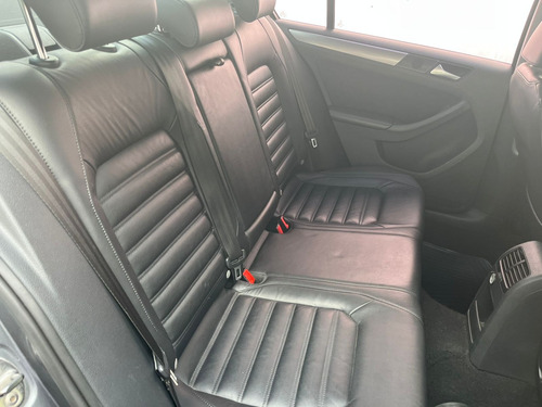 Volkswagen Vento 2.0 Sportline Tsi 200cv