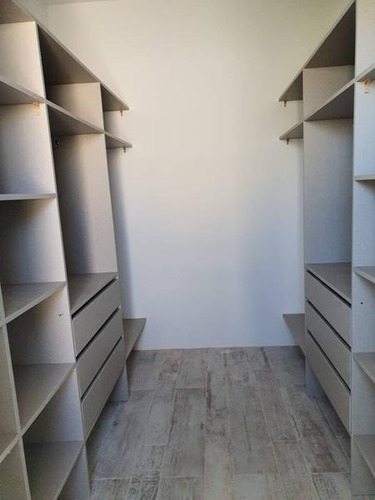 Imagen 25 de 29 de Retasada! Excelente Casa En Venta En Nordelta! Muy Buena Ubicacion, Calidad Premium!!