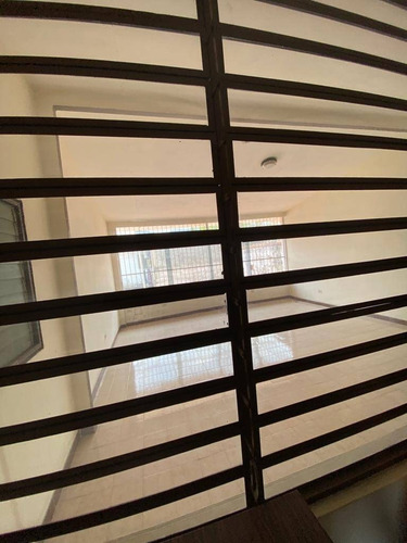Imagen 4 de 18 de Casa En Venta El Morro Cod:143088 Albert Gonzalez 04121444789 (solo Clientes)