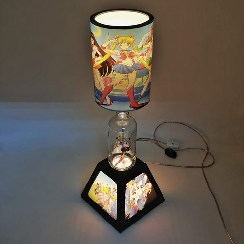 Lámpara Sailor Moon Doble Función Luz Nocturna Negro Multicolor