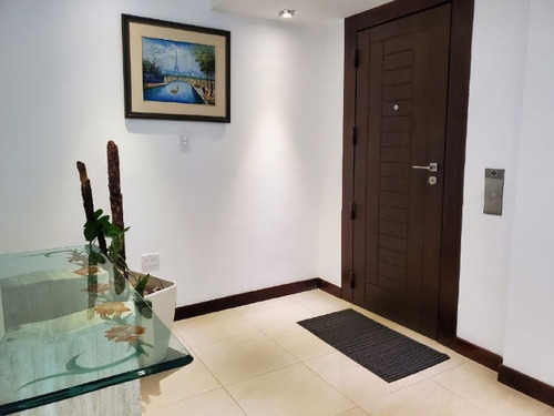 Imagen 19 de 26 de Maria Emilia Vende 04246447007