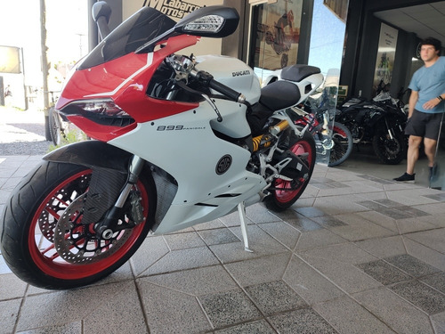 Imagen 13 de 18 de Ducati Panigale 899