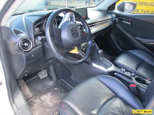 Mazda 2 1500cc At Aa
