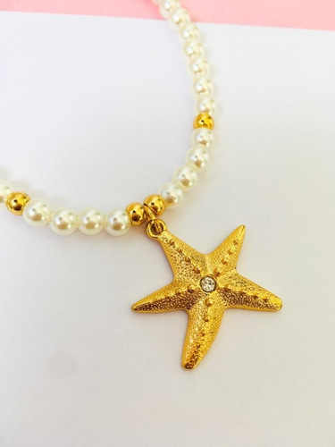 Imagem 2 de 5 de Colar Feminino Dourado Pérola Estrela Do Mar Praiana