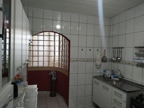 Imagem 3 de 14 de Vendo Casa Terrea 3 Quartos Próximo Metro Capão Redondo ( Vi663 )