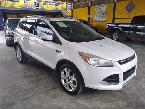 Ford Escape 2.0 Titanium Año 2014 4 Cil