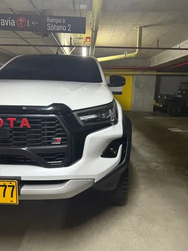 Toyota Hilux 2.8 Gr-S