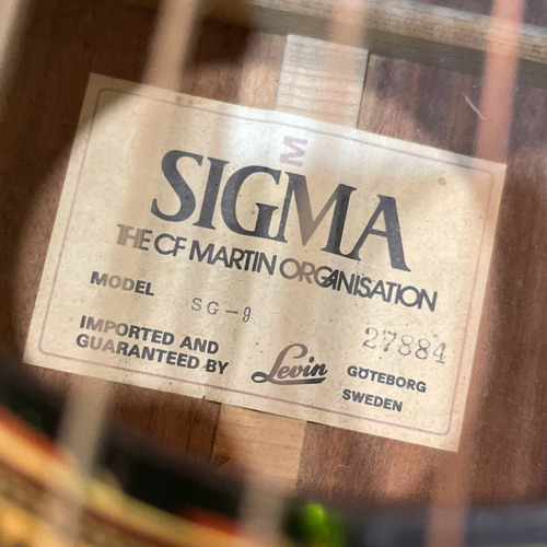 Imagem 7 de 10 de Raríssimo Violão Sigma Folk Dreadnought Sg-09 1970 C\case