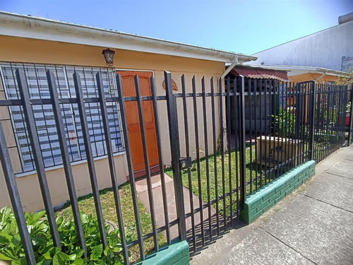 Casa En Venta De 2 Dorm 1 Baño 1 Est En San Pedro De La Paz